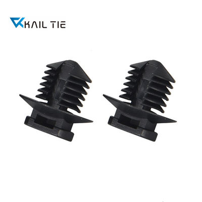 Plastic Plug In Base Diameter Range 7.6mm Nylon Cable Clamp ROHS Approved